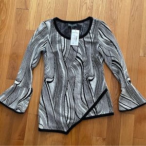 Frank Lyman Design Top